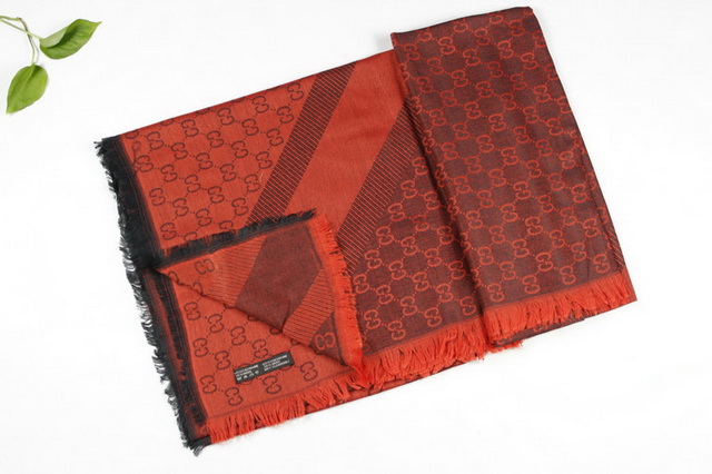 GUCCl square scarf 15